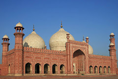 Badshahi Mosque