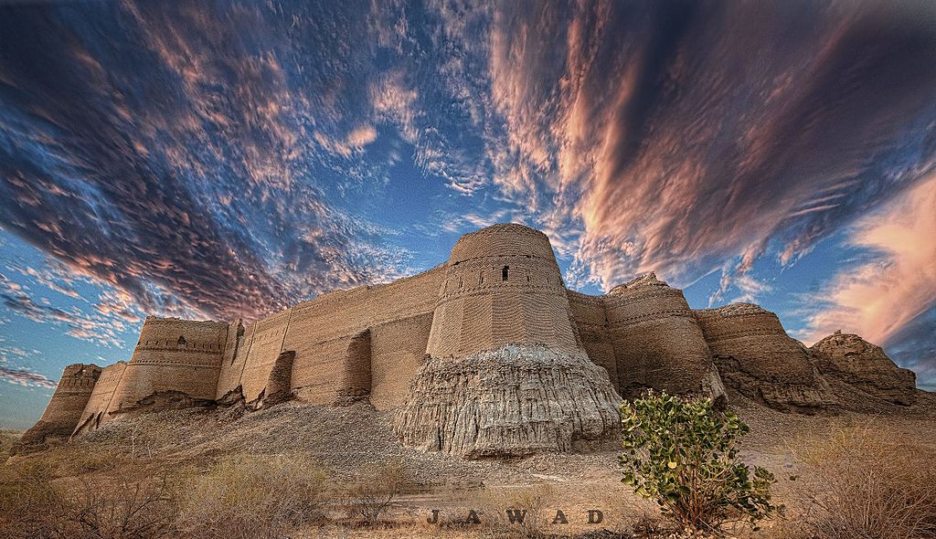 Islam Garh Fort	Khanpur, Rahim Yar Khan District